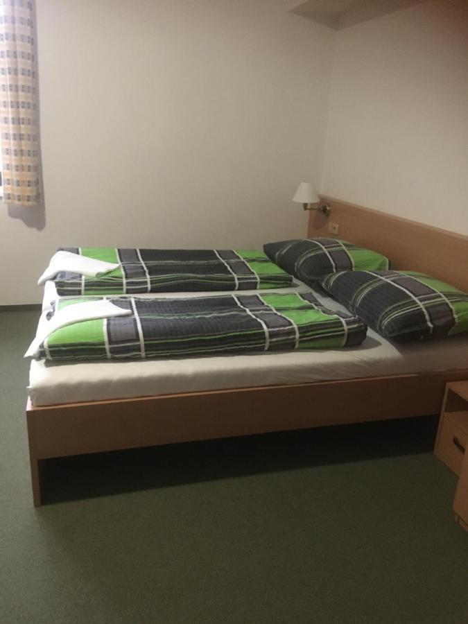 Hotel Salajka Horní Lomná Bagian luar foto