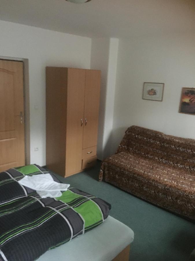 Hotel Salajka Horní Lomná Bagian luar foto